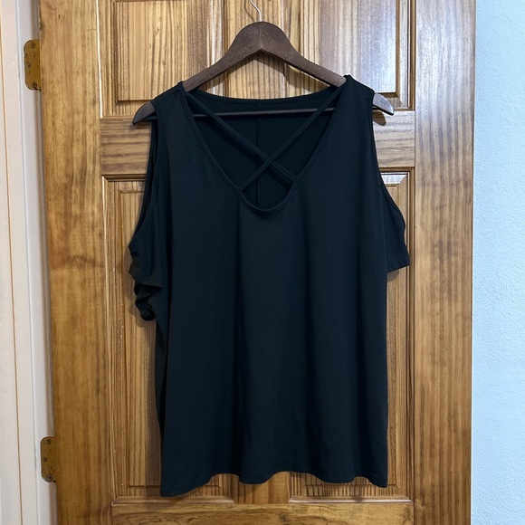 SHEIN Tops - SHEIN Black Blouse. Size XL.
